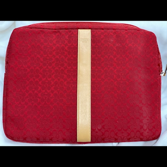 Authentic Coach laptop case. - Picture 4 of 7